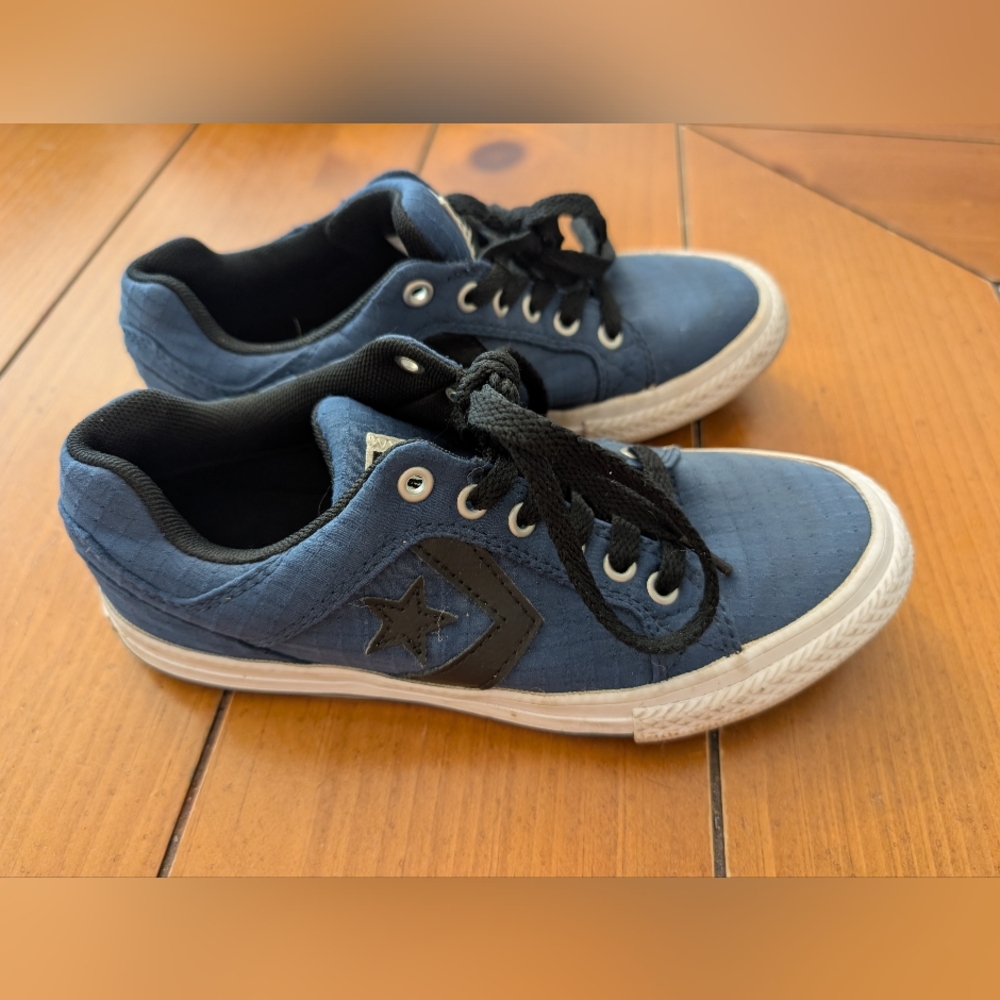Converse Boy's El Distrito Ripstop Canvas Low Top Sneaker Size 2